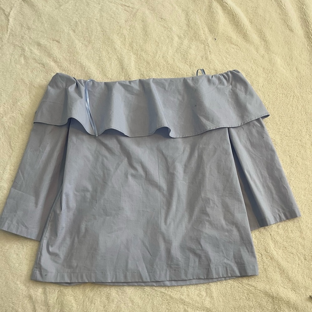 BANANA REPUBLIC BLUE OFF THE SHOULDER RUFFLE TOP SIZE SMALL